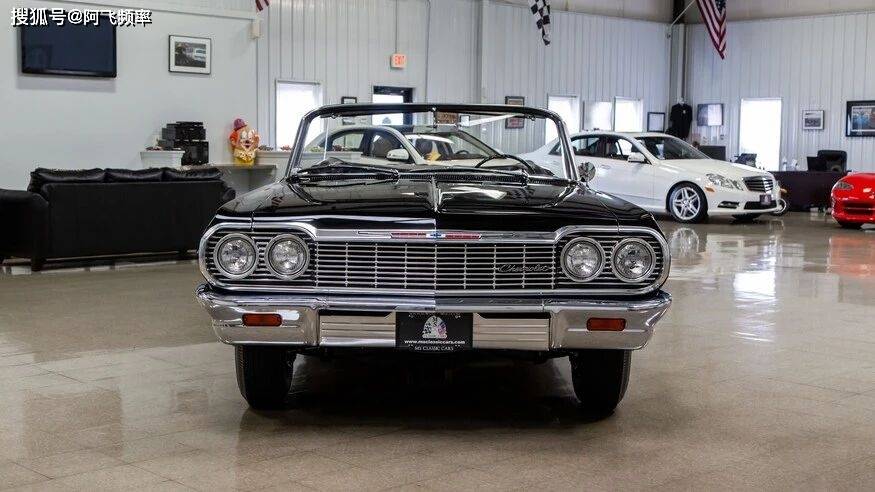 纯正美式肌肉车陪伴主人55年的雪佛兰impalass409