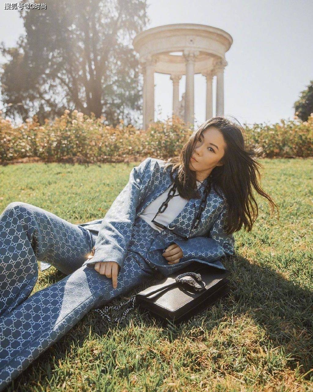 香港博主的日常穿搭分享舒适随意的港风穿搭