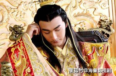 盘点宋洋帅气的古装造型明珠游龙溪风