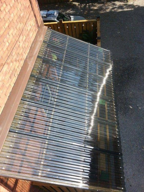 农村别再搭阳光房了,搭这种棚更加通风,自己动手两三千就够了!