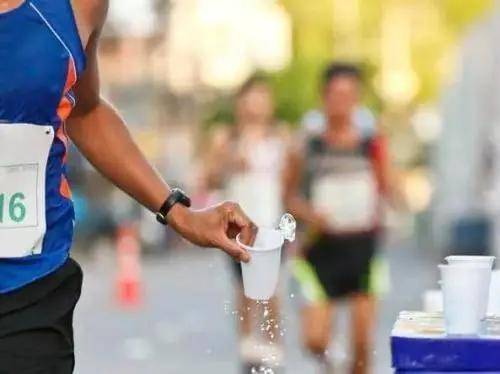 夏天跑步出汗好处竟然这么多