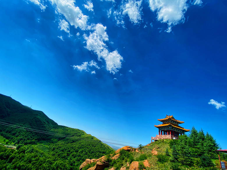 江山如画,又怎能比拟,你送的风景——六盘山旅游景点火石寨