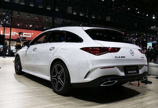 3t涡轮增压发动机,最大功率163马力,峰值扭矩250牛·米;全新奔驰cla