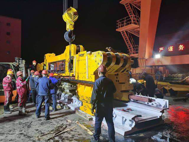 干得好 不如支持的好——曹家滩煤矿122108工作面安装侧记