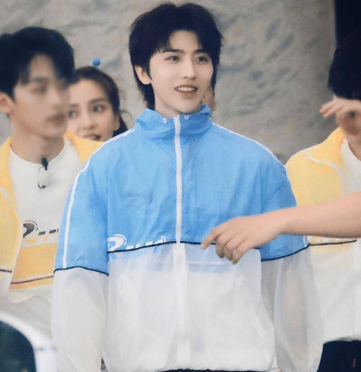 跑男8最新路透曝光周震南先不说坤农再度合体太让人期待