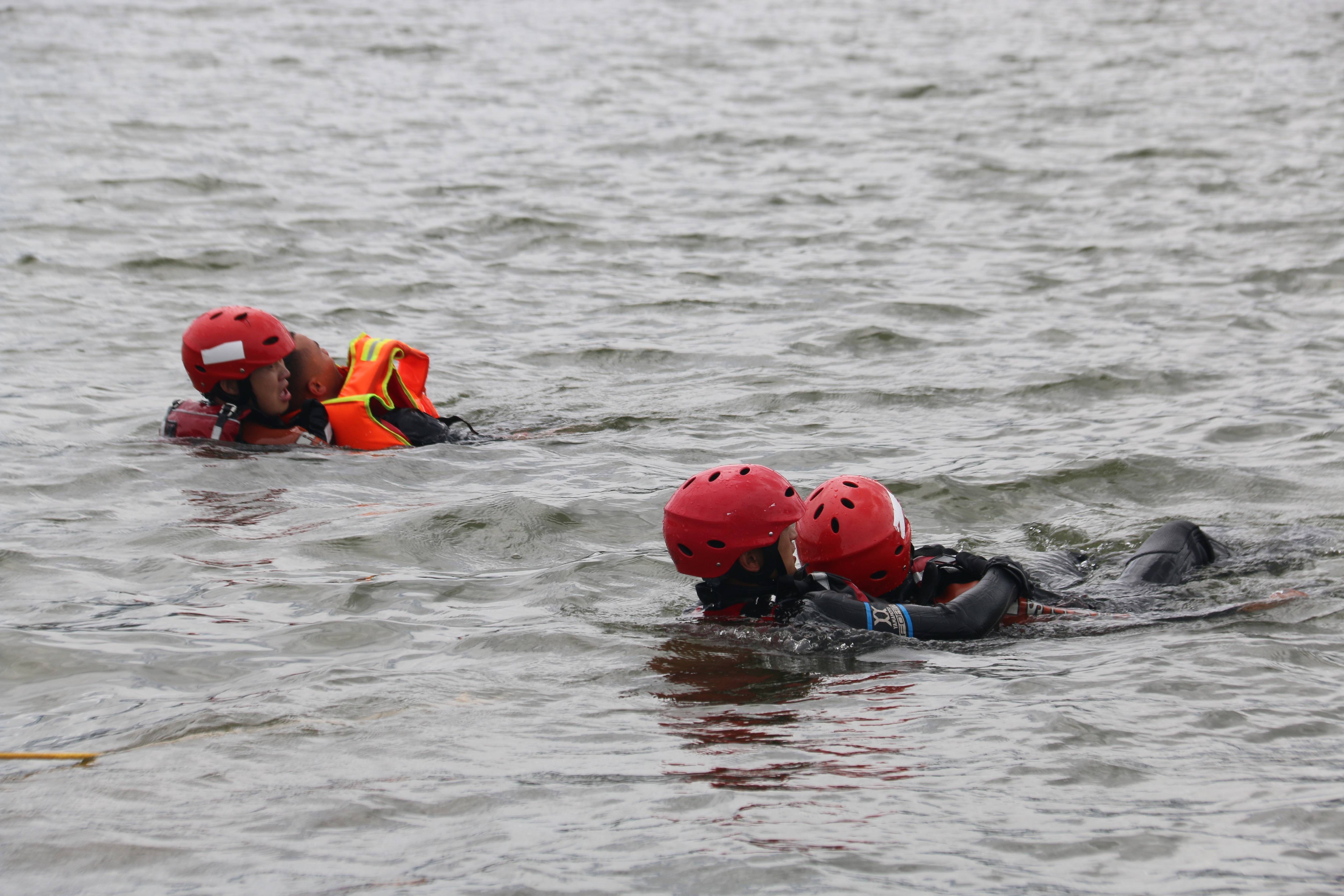 保山消防:激流勇进 打造水域救援尖兵