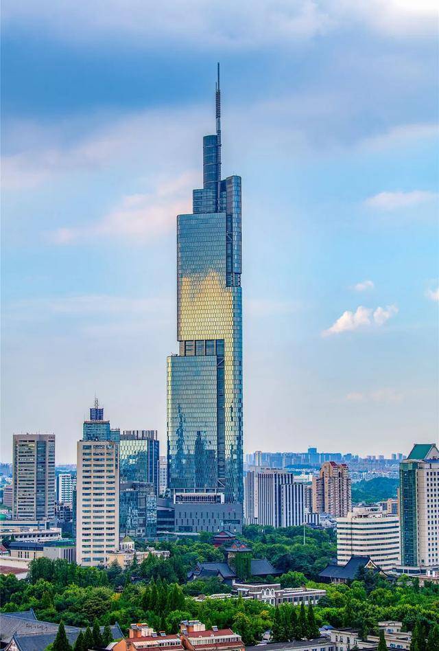 原创世界第十八中国第十南京第一高楼紫峰大厦