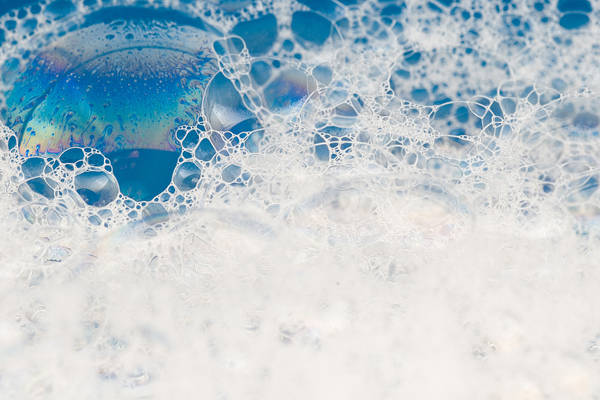 产品清洗后为什么会有很多泡沫如何科学消除泡沫