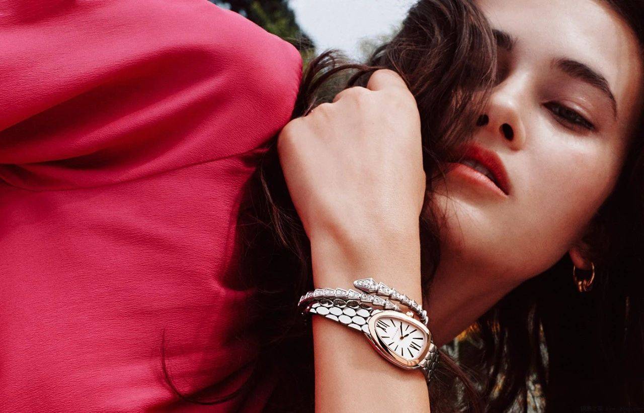 佩戴腕表的五个礼仪 你知道吗?_手表