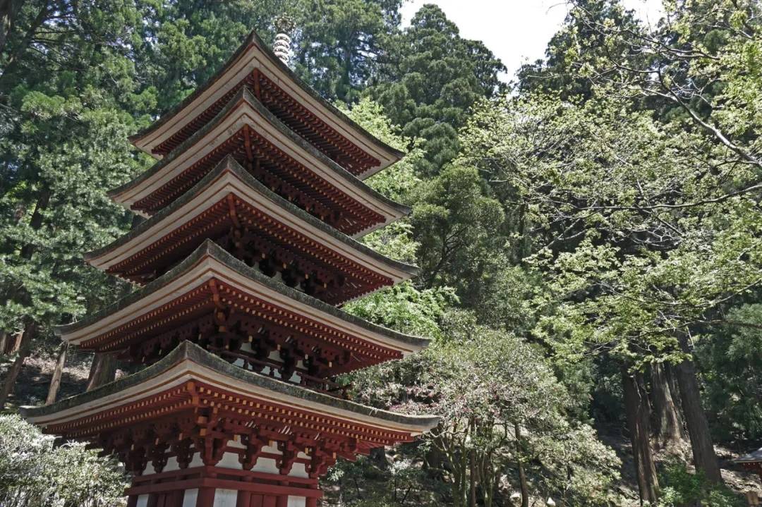 日本列岛十二世纪前的十一座木塔