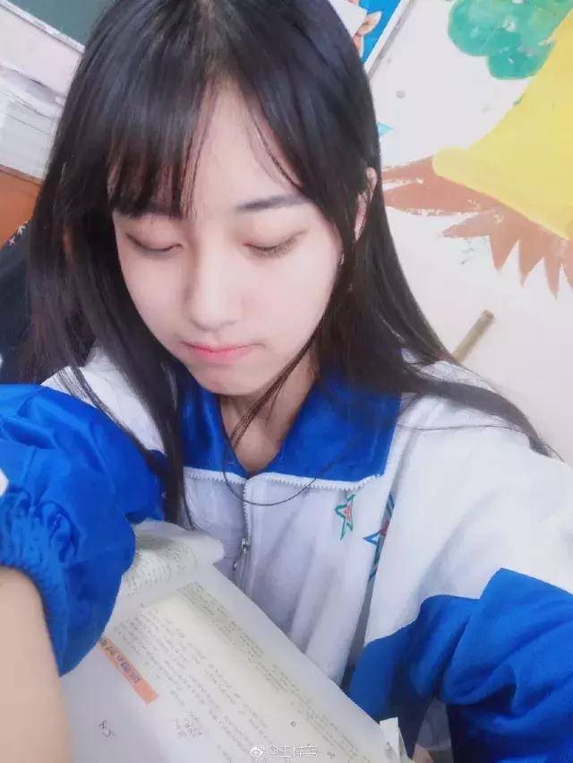 原创今年最励志艺考女生,广西县城姑娘拿下北电女生艺考第三,争气啊