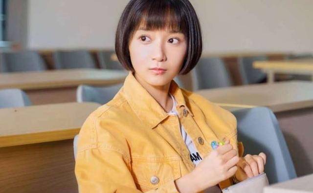 原创《二十不惑》热度飙升!卜冠今演技太带感,原来她还演过这些角色