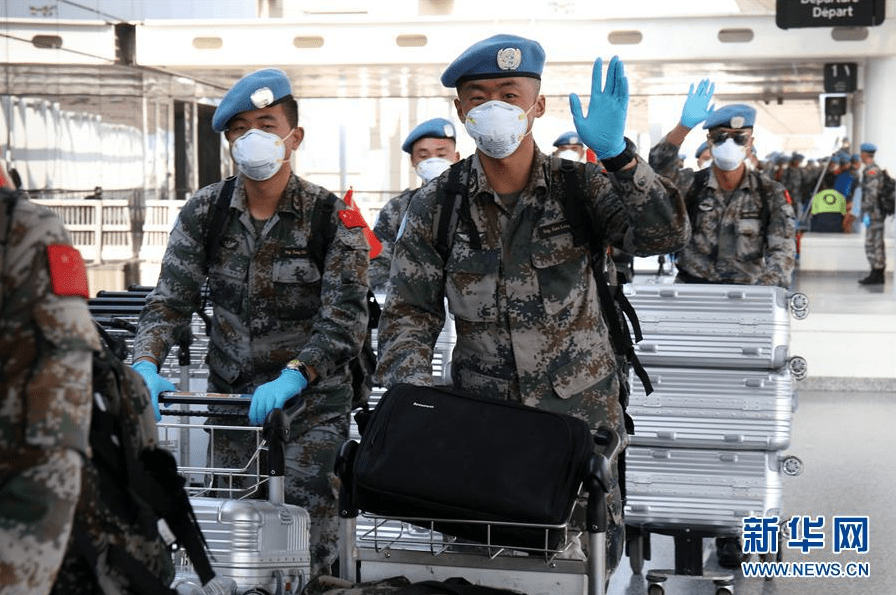 中国第18批赴黎维和部队第一梯队启程回国