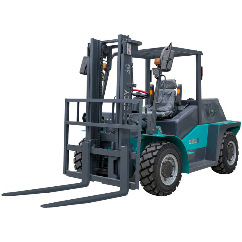 华亚重工四驱越野叉车的优越之处