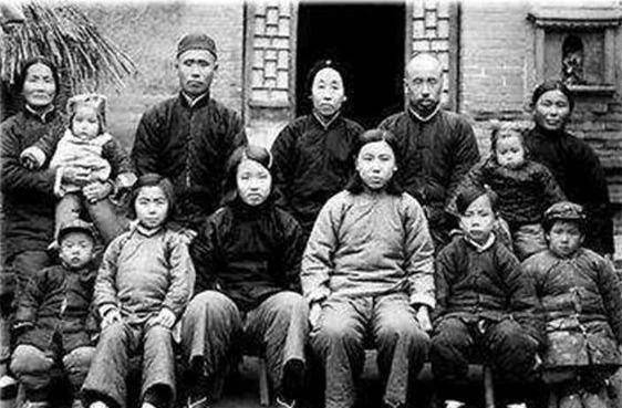 中国为什么一定要消灭地主阶级