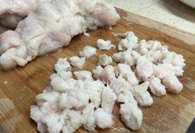 熬猪油时这么做可以最大限度去掉腥味