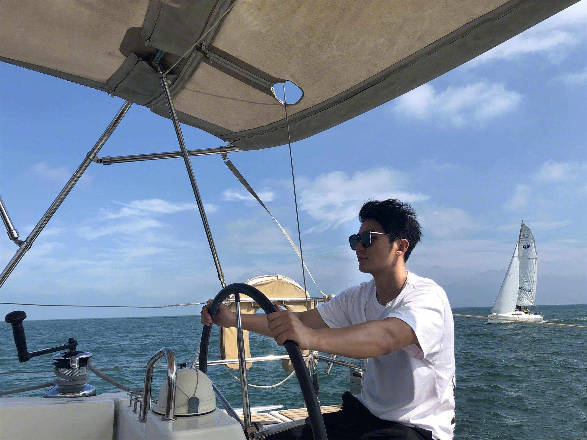 李晨开船秒变乘风破浪的哥哥!