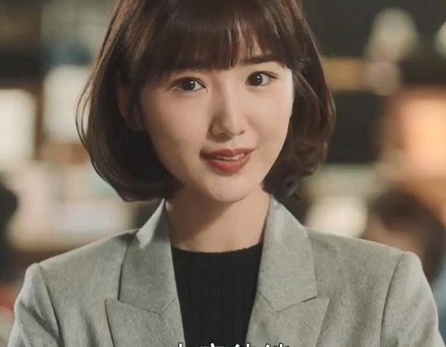 三十而已结局暗示还有第二部王漫妮出国留学许幻山离婚还坐牢