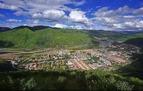 教师专访丨95后女大学生毕业后义无反顾扎根青海察汗乌苏镇