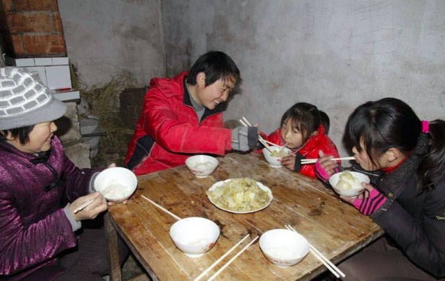 原创农村父母我为啥费尽心机要送孩子到城里上学原因太现实