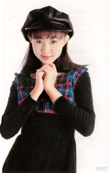 2015年, "甜美天后"卓依婷现身演唱会, 揭开了被传"去世"的真相