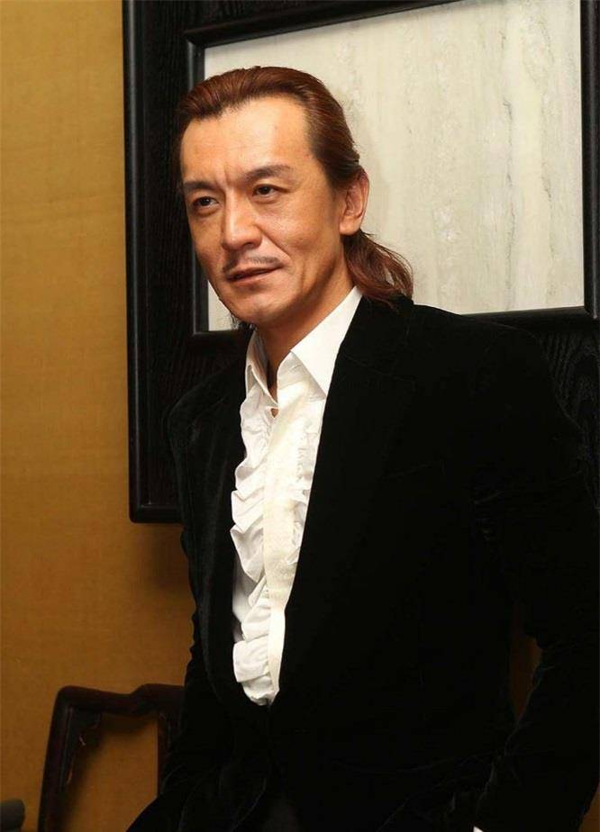 盘点新疆出生的12位明星个个都名声在外