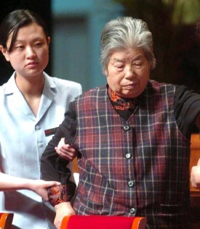 原创焦裕禄两任妻子和六个孩子的故事做错事别人会说是焦裕禄的孩子