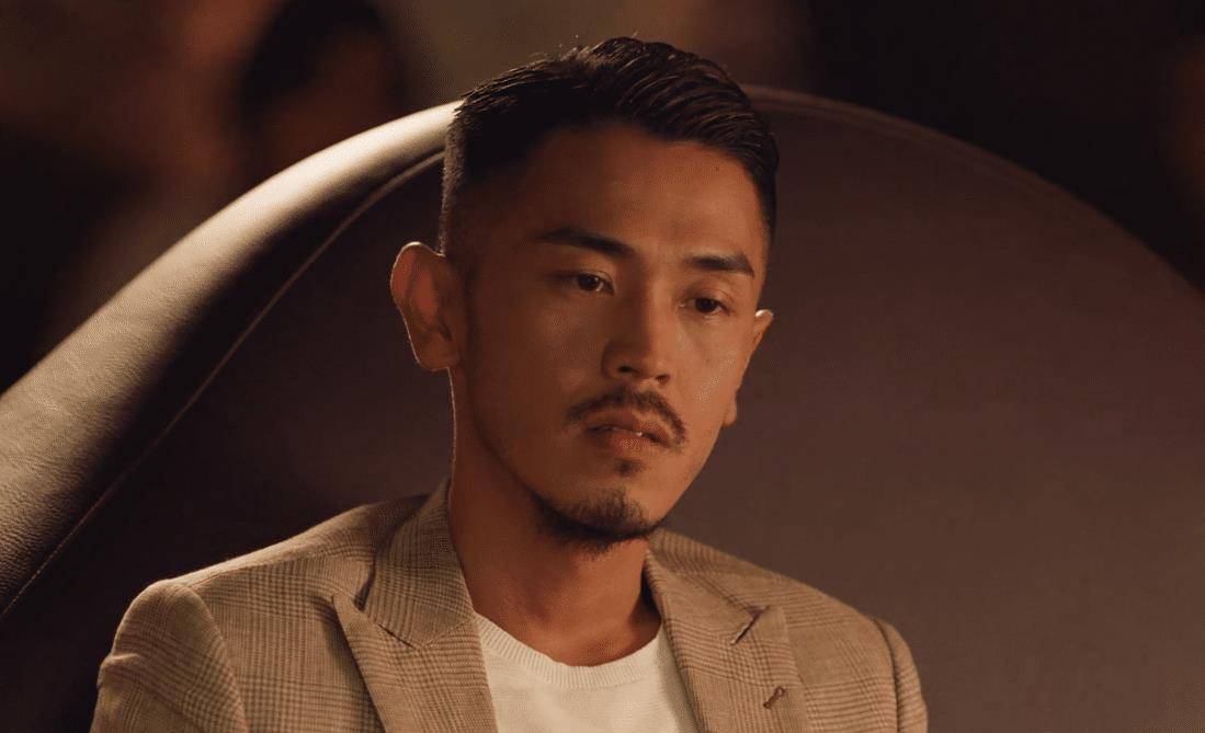 要知道,魏总的经济实力一点也不比梁正贤弱,王漫妮当时最好的选择就是