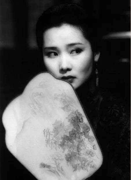 袁克文红粉知己,她争女权,经商,办女学,培养出邓颖超,许广平