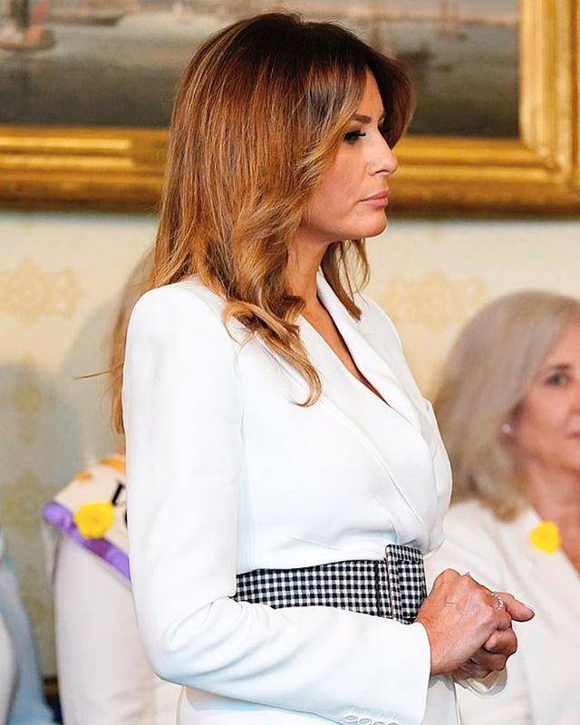 梅拉尼娅衣品回升白色套装换个腰带更美穿开叉铅笔裙前凸后翘