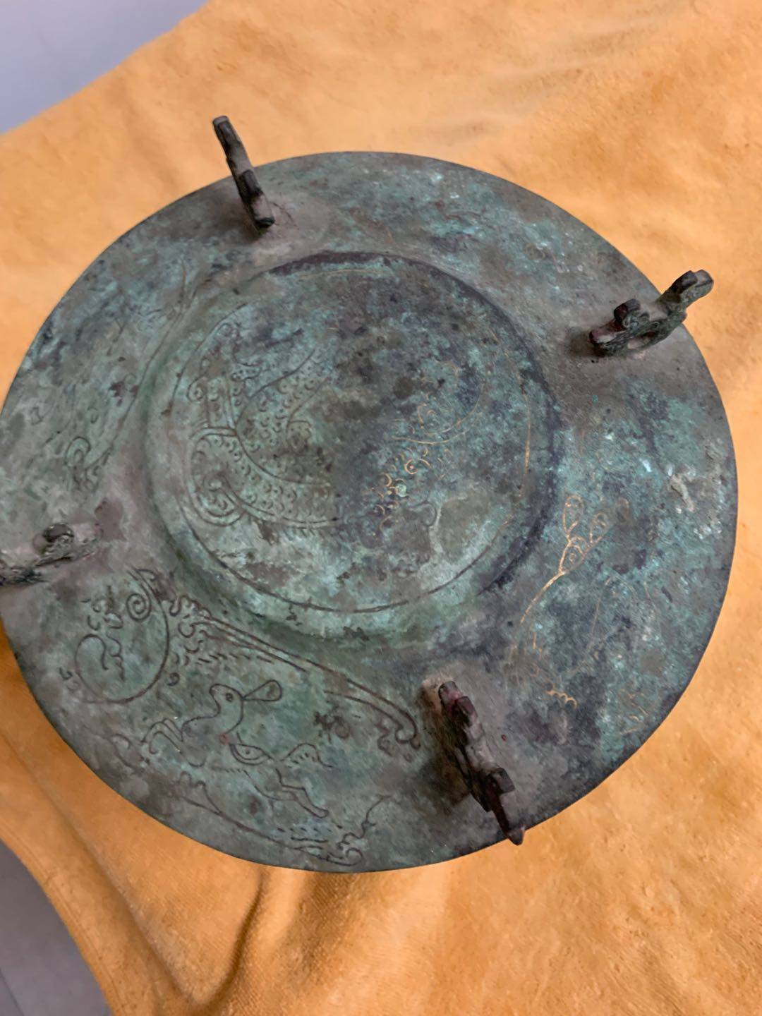 青铜双铺首带盖奁赏析_手机搜狐网