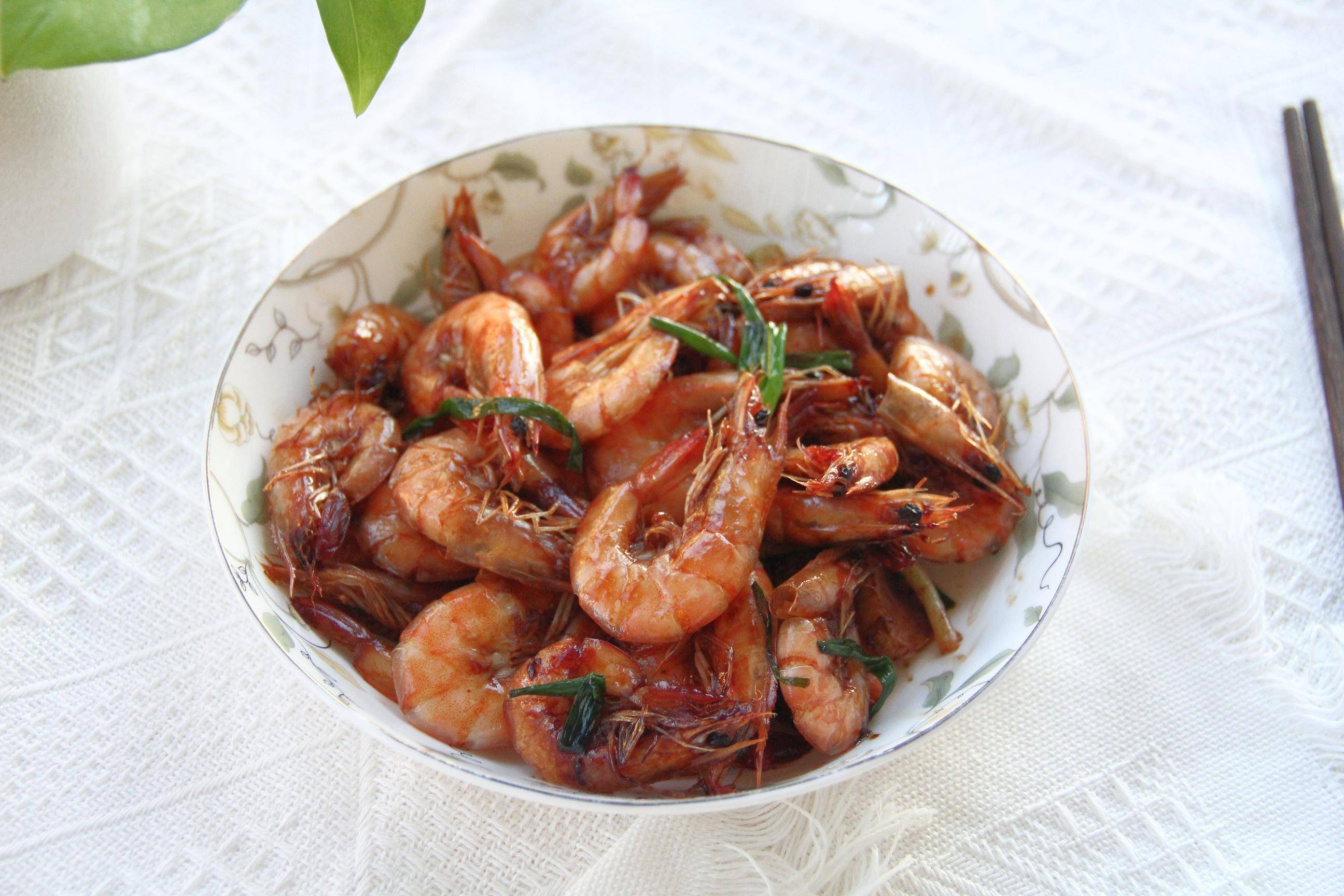 原创不加一滴水的啤酒虾,味鲜肉嫩,家常版红烧做法,简单易操作