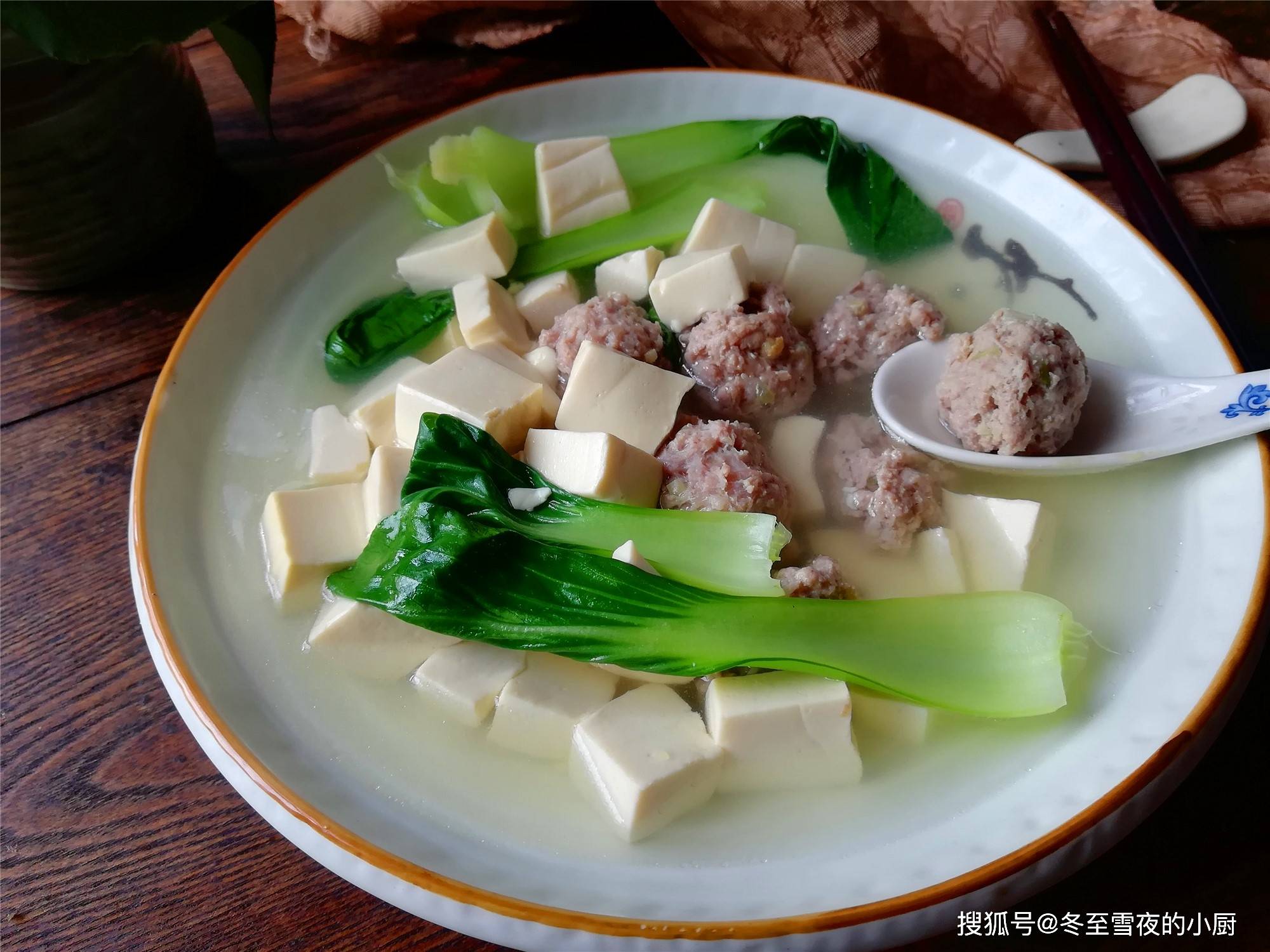 秋季常喝豆腐汤,好喝又滋补,分享10道豆腐汤做法,家常味道好