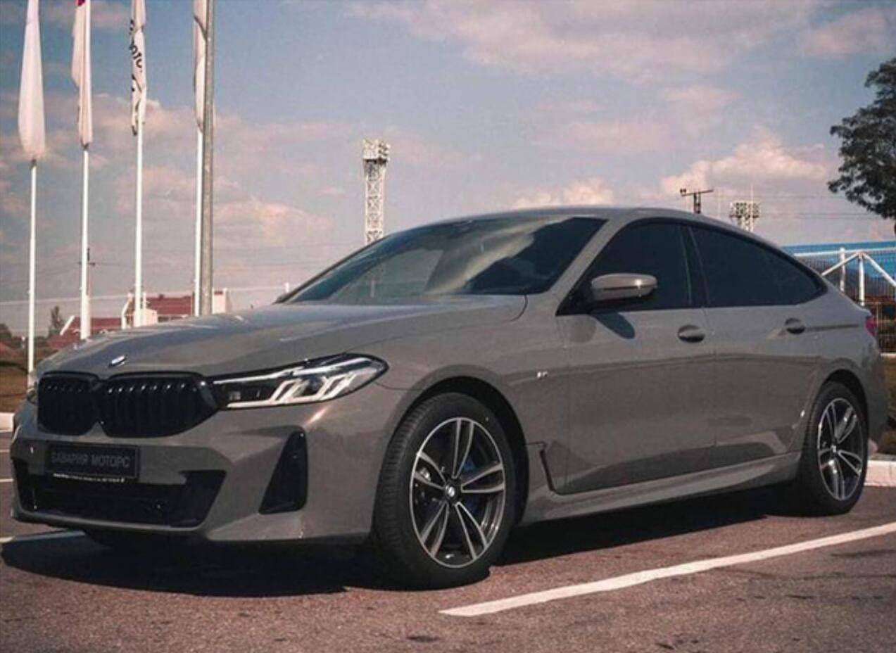 宝马新款6系gt实拍曝光溜背车身无框车门