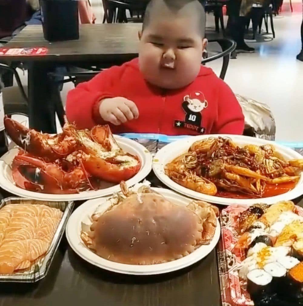 原创除了被父母当吃播小胖墩们是如何养成的