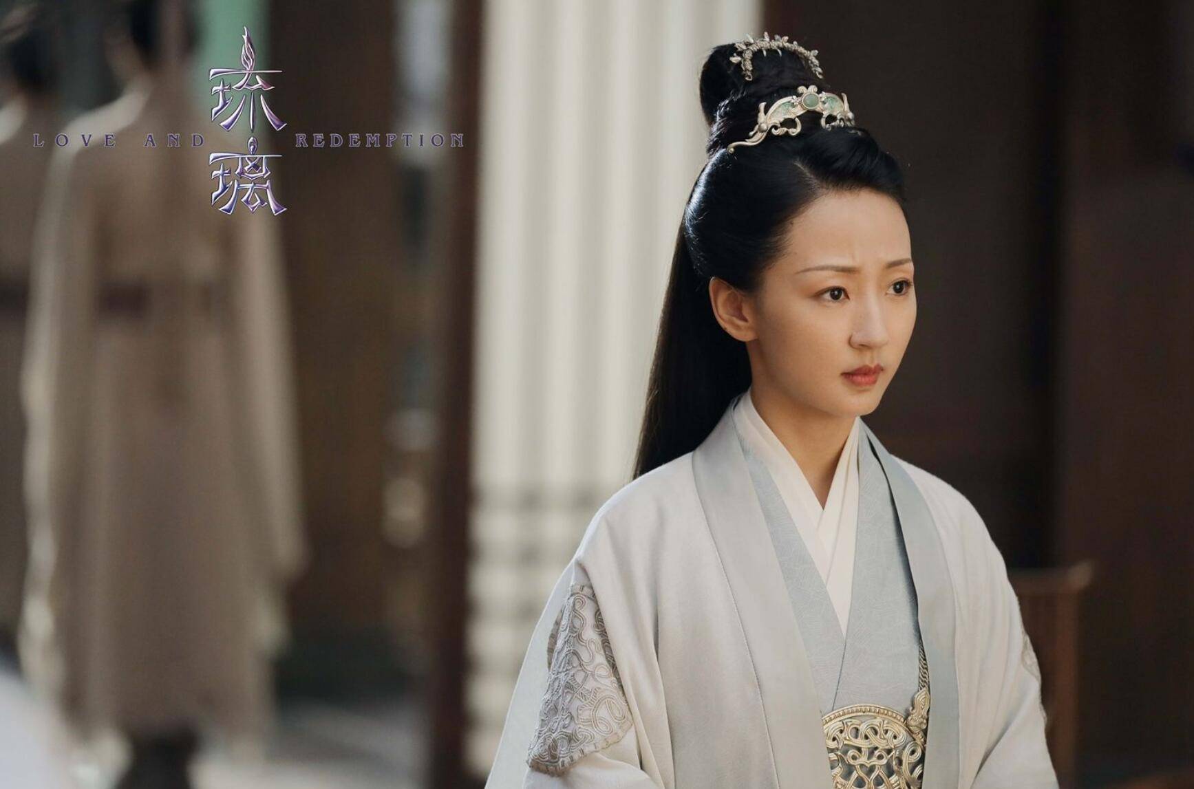 原创她以主持身份出道,合作朱一龙周迅都不红,今凭《琉璃》人气大增