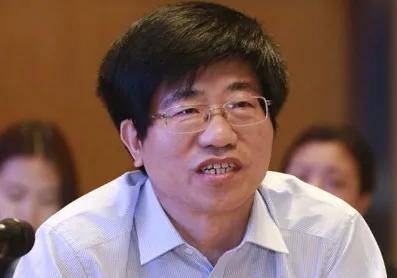 《新闻战线》原总编万仕同落马,受贿800多万获刑十年_手机搜狐网