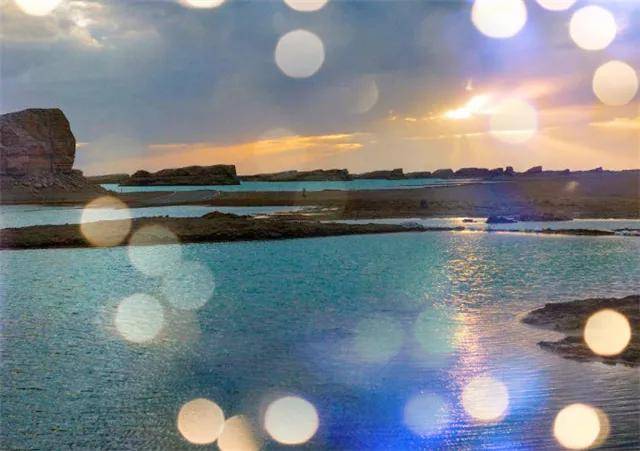 风像刀一样割着白昼 上帝在清洗伤口,上药,缠布,深度唯美诗歌_手机