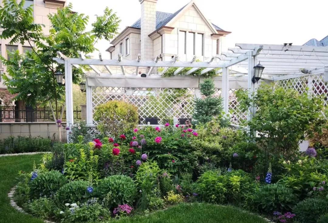 13个美式乡村花园庭院设计享悠闲舒畅自然的田园生活