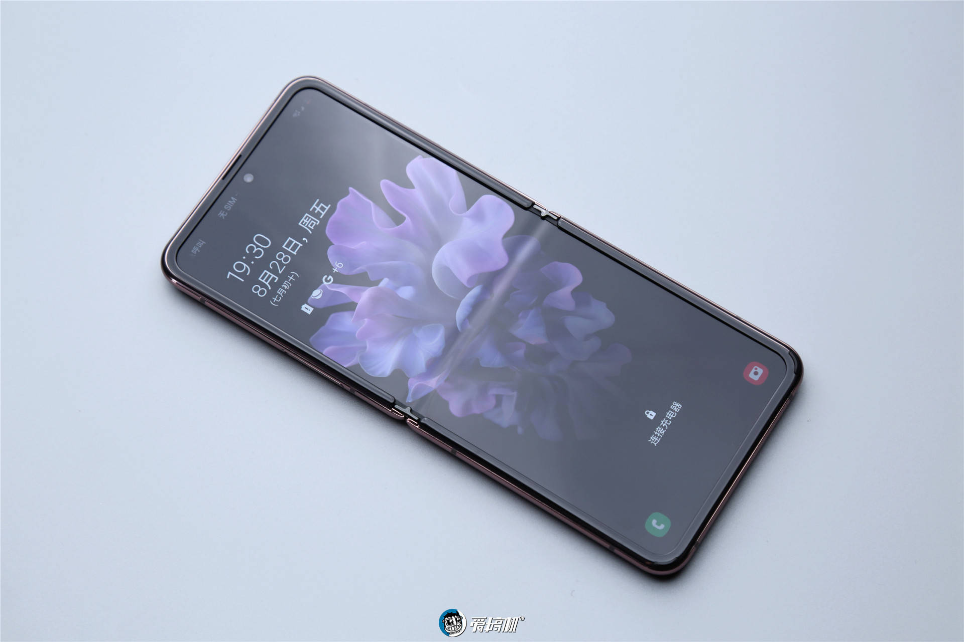 12499元的翻盖机,三星galaxy z flip 5g上手体验