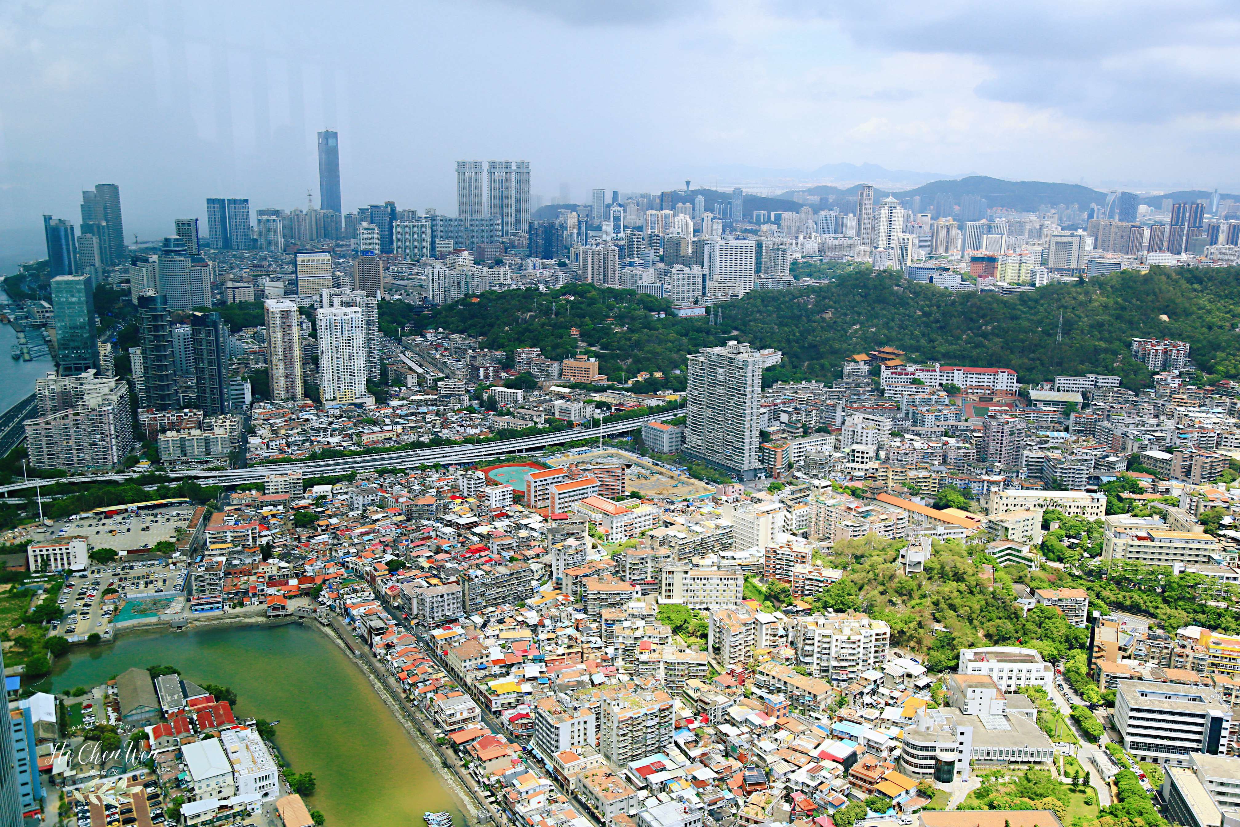 厦门第一高楼,300米高空俯瞰厦门,美景尽收眼底