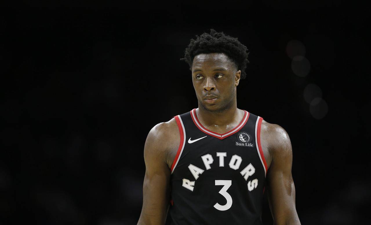 05秒三分绝杀阿奴诺比却被队友揍洛瑞的表情太抢镜