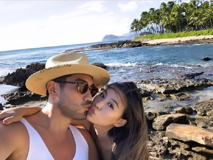 bella晒与高以翔海边亲吻照在两人第一次约会地庆生发长文惹人泪目