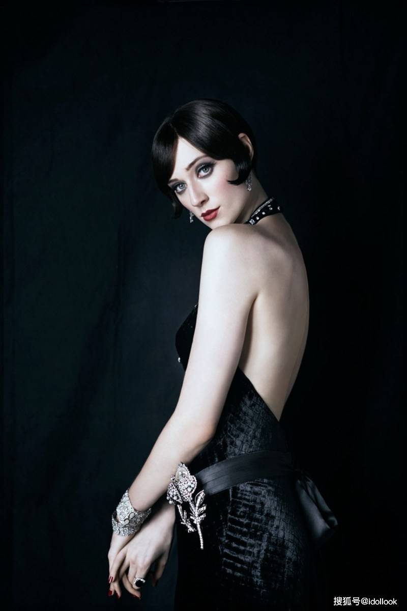 《信条》女主气质绝了,人高马大国字脸竟美得如此高级_伊丽莎白·