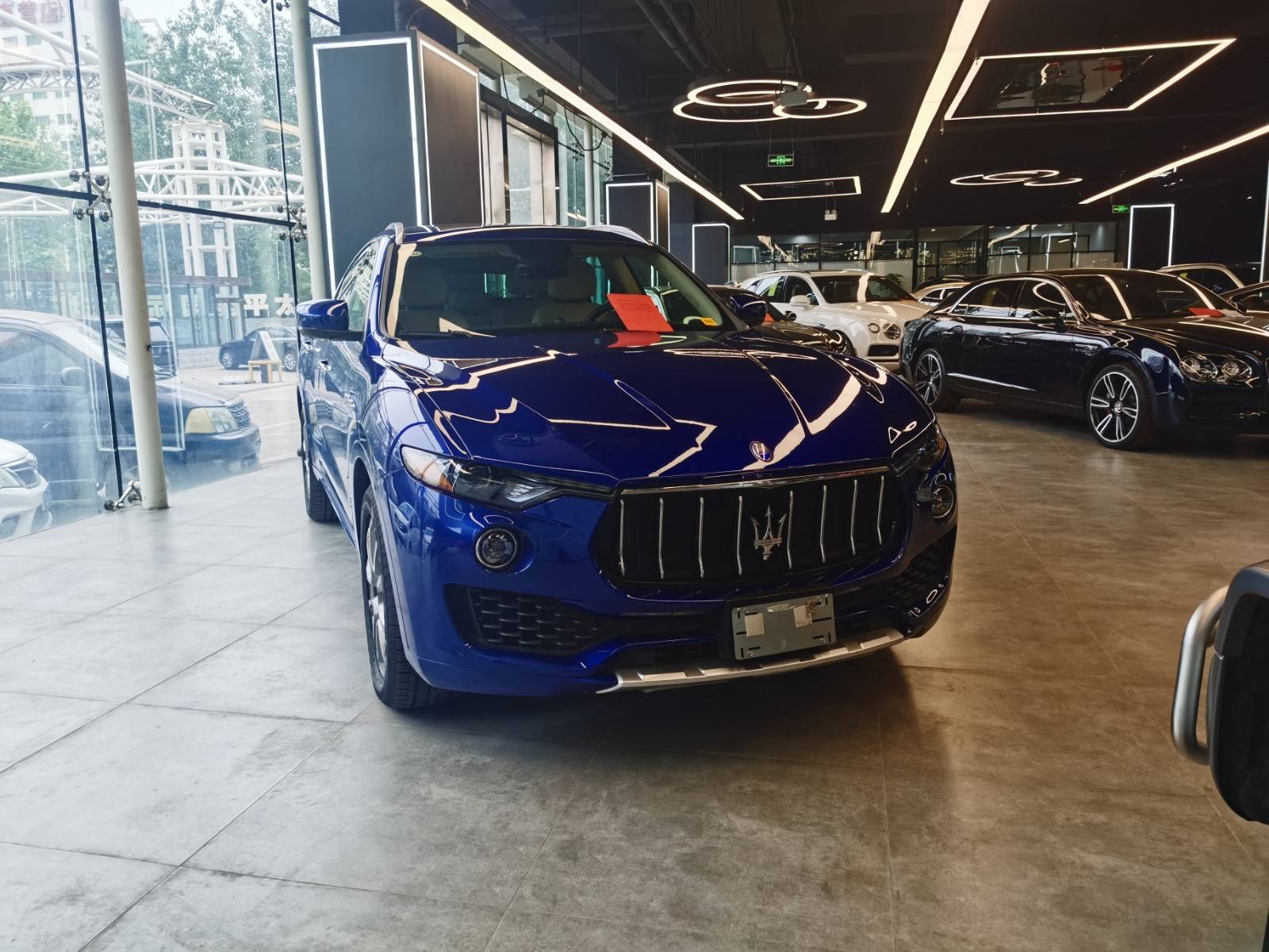 20款玛莎拉蒂莱万特30t高端性能全新设计