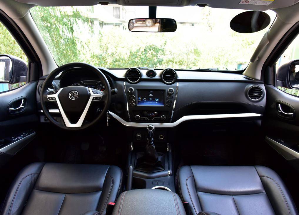 又一硬派皮卡锐骐6越野版1448万起柴油四驱后差速锁