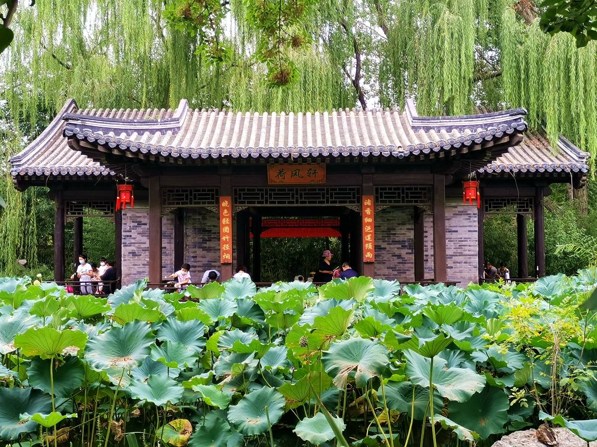 再现当年乾隆皇帝积水潭即景诗中场景的潭西胜境