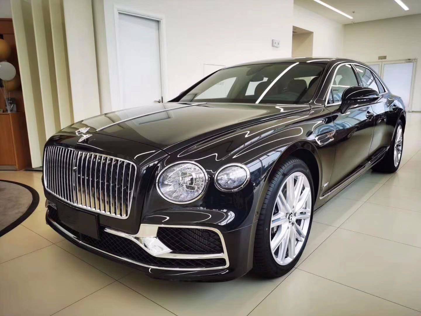 全新进口宾利飞驰v8轿车豪促现车力荐