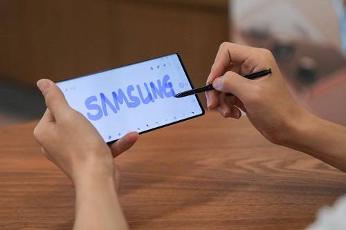 5G手机市场不振？三星Galaxy Note20系列破局而出，销量持续增长！(图3)
