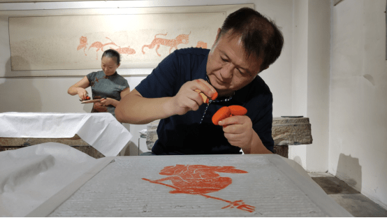 传承非遗 拓印历史_技艺